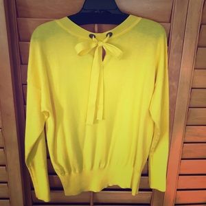 Yellow Cabi V neck pullover